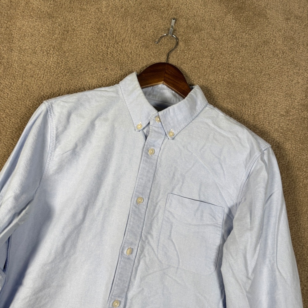 Everlane Pale Blue Oxford Button-Down Shirt